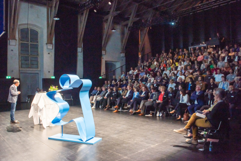 Vernetzungsanlass wird zur Ideenbörse für neue Projekte - LEBENSRAUM AARGAU - Mit der gemeinnützigen Stiftung der AKB soziale, kulturelle und ökologische Projekte realisieren